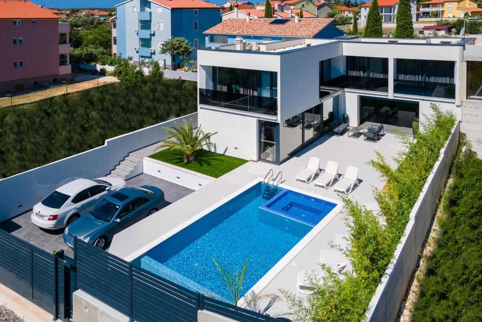 Villa Miaa Newly Built Modern Villa In Medulin For 9 People With Heated Swimming Pool & Jacuzzi Exterior photo